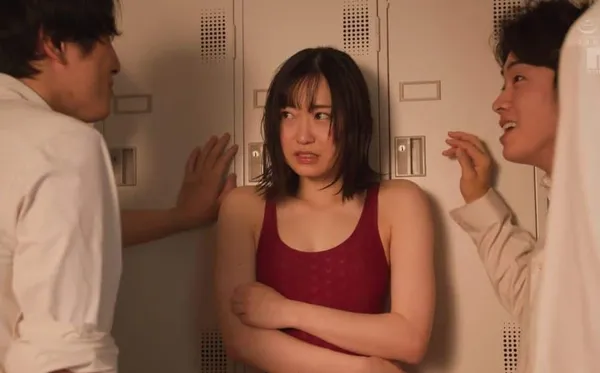 phim sex reislin Nữ học sinh có body ngon bị nhóm bạn trong clb bơi lội thông đồng cưỡng bức